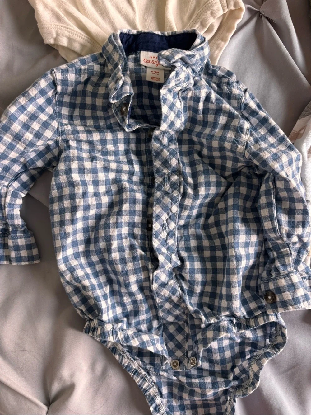Boys 6-9 Month Bundle Lot of 4 Onesie Baby Boy Clothes